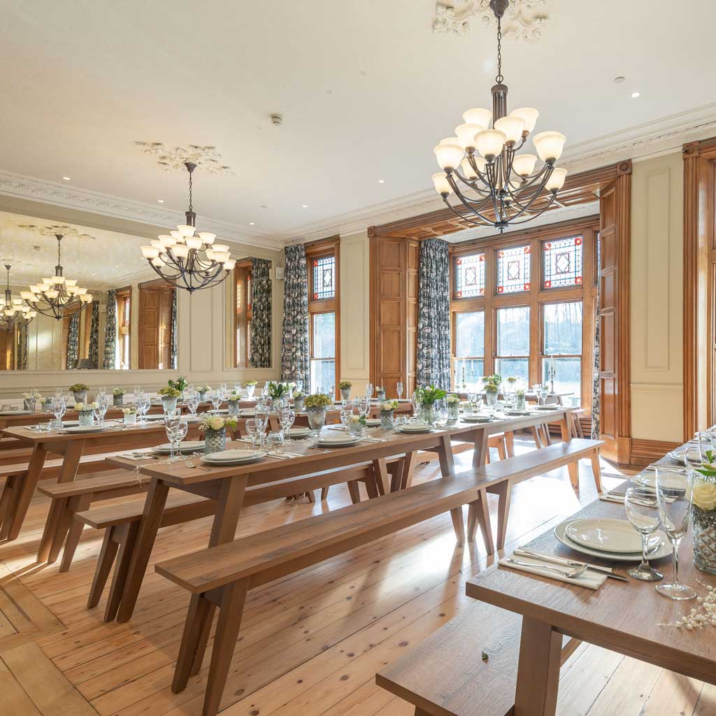 Cliffe House Dining Room Table Display 2